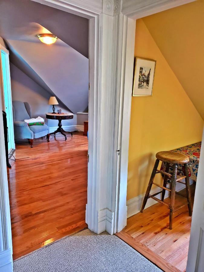 Point Breeze Guest House Pittsburgh Bagian luar foto